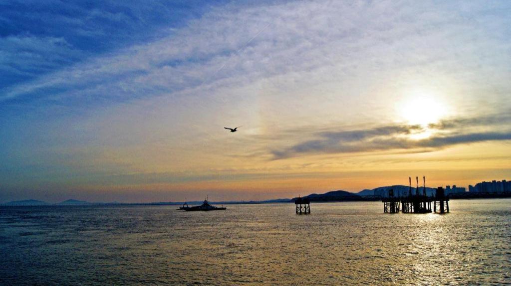 Riviera Incheon Airport Hotel Εξωτερικό φωτογραφία