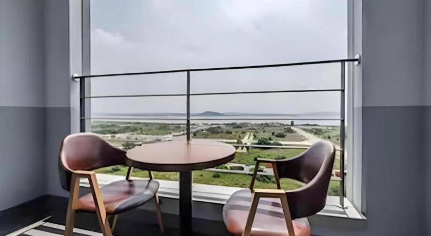 Riviera Incheon Airport Hotel Εξωτερικό φωτογραφία